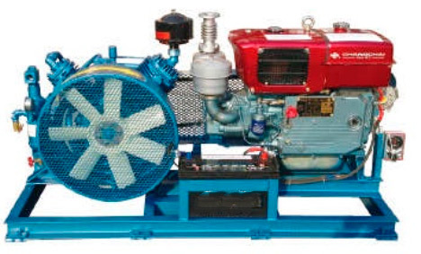 Судовой воздушный компрессор CVF-43 номинального давления 3.0 МПа с воздушным охлаждением производительностью 35 куб.м/час привод ДВС